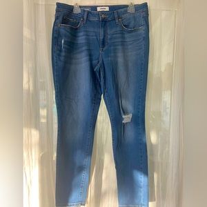 Sonoma Skinny Jeans with stretch!